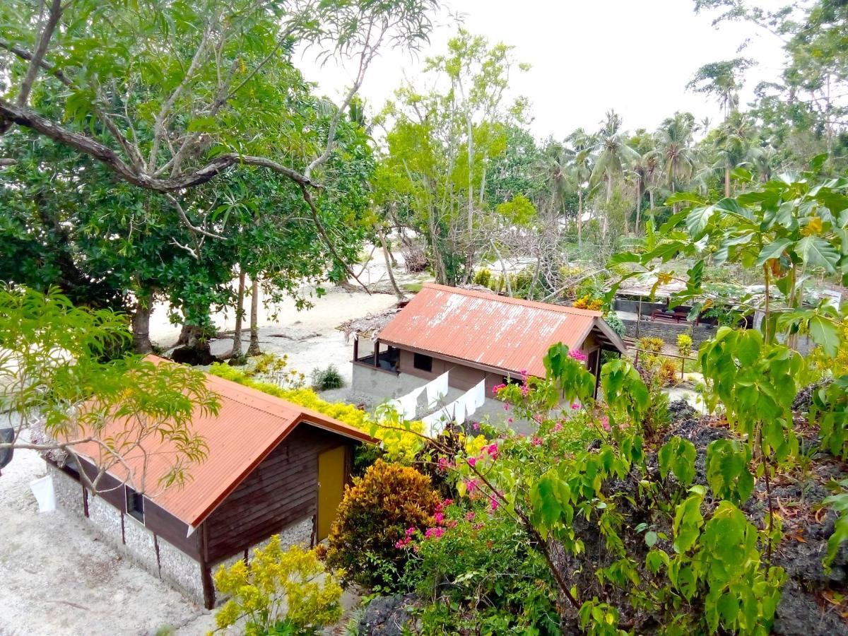 Vatupau Beachfront Bungalows Port Vila Exterior photo